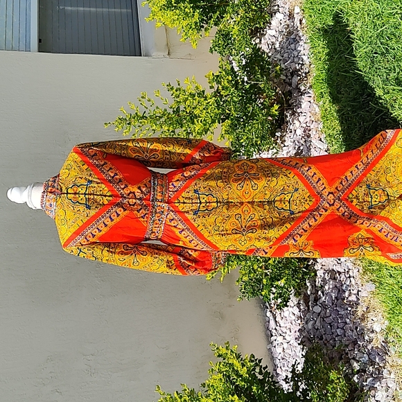 60's/70's Patterned Maxi dress - Picture 4 of 5